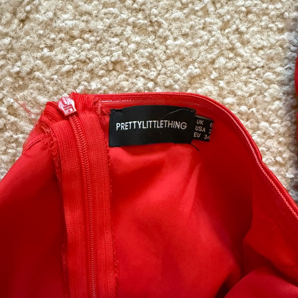 PrettyLittleThing Red Off-Shoulder Mini Dress - Picture 4 of 6